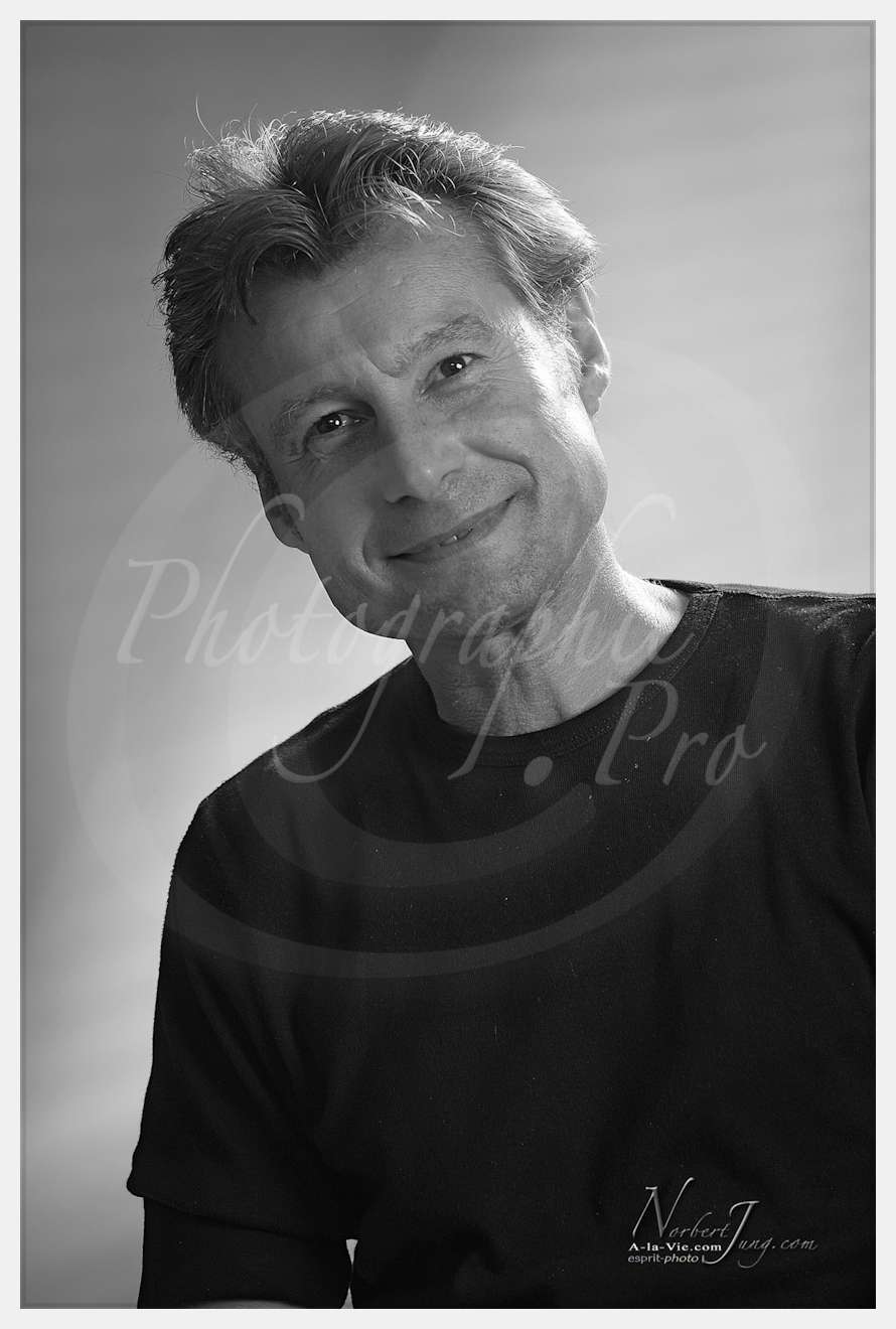 Photo des rÈdacteurs d'EDIFA (Famille ChrÈtienne) © by A-la-Vie.com